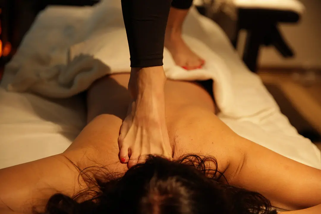 Signature Lomi Lomi Massage with Russian and Ukrainian Therapists at Cloud9 Spa Iris Bay Tower, Business Bay, Dubai